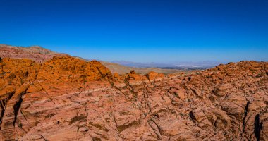 Nevada Çölü 'ndeki Red Rock Kanyonu üzerinde hava görüntüsü.