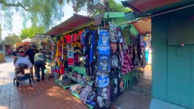 Los Angeles 'taki ünlü Olvera Caddesi, Los Angeles - LOS ANGELES, ABD - 5 Kasım 2023