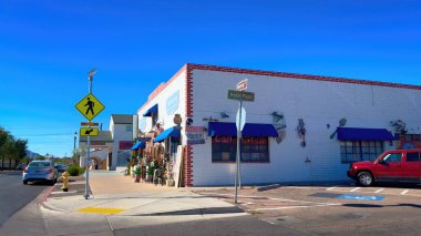 Tarihi Boulder City 'deki Antika Dükkanlarını Keşfetmek - ABD' nin BOULDER Şehri - 31 Ekim 2023