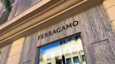 Rodeo 'daki Ferragamo Mağazası Beverly Hills - LOS ANGELES, ABD - 5 Kasım 2023