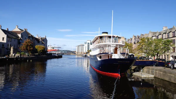 Vene Leithillä Edinburghissa Edinburgh Yhdistynyt Kuningaskunta Lokakuu 2022 — kuvapankkivalokuva