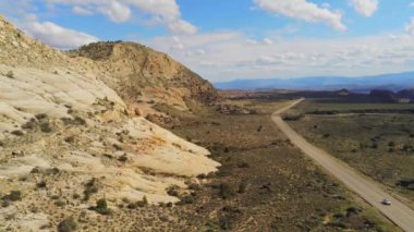 Utah çölünün güzel geniş manzarası - hava manzarası