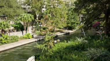 San Antonio 'daki ünlü sahil yürüyüşü popüler bir yerdir. Seyahat fotoğrafçılığı.