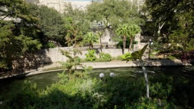 San Antonio 'daki ünlü sahil yürüyüşü popüler bir yerdir. Seyahat fotoğrafçılığı.