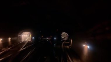 Metroda POV yolculuğu - Paris metrosu - PARIS, FRANCE - 05 Eylül 2023