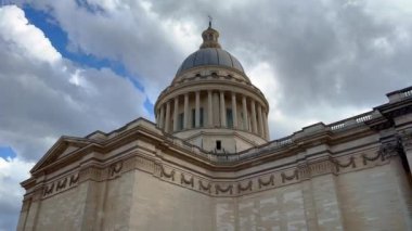 The Dome of Paris Pantheon - PARIS, FRANCE - 05 Eylül 2023
