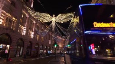 Londra 'daki Regency Caddesi' nde harika bir Noel süslemesi - Londra, BİRLİK KINGDOM - 12 Aralık 2023
