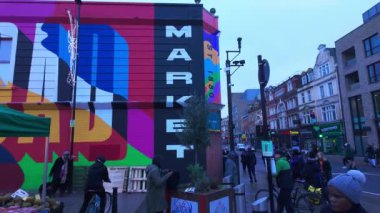 Dalston 'daki Ridley Yolu Pazarı - LONDON, BİRLİK KINGDOM - 12 ARALIK 2023
