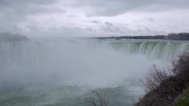 Kanada 'dan Niagara Şelalesi' ne inanılmaz bir manzara.