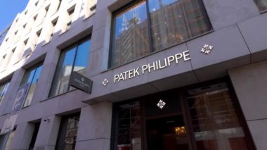 Hamburg 'daki Patek Philippe Lüks Mağazaları - HAMBURG Şehri, Almanya - 15 Mayıs 2024