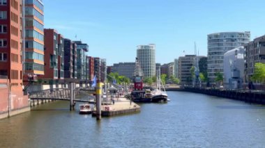 Hamburg 'un modern ve lüks liman kenti - HAMBURG, GERMANY şehri - 15 Mayıs 2024