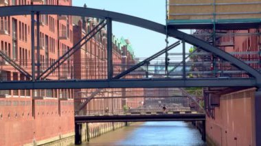 Hamburg 'daki depo bölgesi bir Dünya Mirası Alanıdır - HAMBURG, GERMANY Şehri - 15 Mayıs 2024