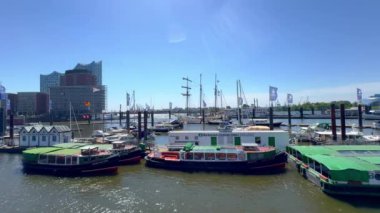 Hamburg Limanı, Hamburg Liman Bölgesi - HAMBURG, Almanya - 15 Mayıs 2024