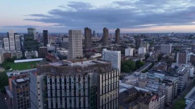 Londra 'dan Shoreditch - Akşamları hava manzaralı - Londra, İngiltere - 27 Mayıs 2024