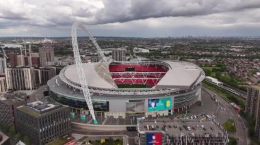 Wembley Stadyumu yukarıdan Londra - ünlü futbol stadyumu - LONDON, İngiltere - 27 Mayıs 2024