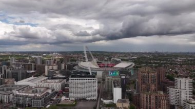 Londra 'daki Wembley üzerinde uçuş - dünyaca ünlü stadyum - Londra, İngiltere - 27 Mayıs 2024