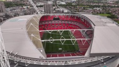 Wembley Stadyumu yukarıdan Londra - ünlü futbol stadyumu - LONDON, İngiltere - 27 Mayıs 2024