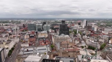 Birmingham hava görüntüsünün şehir merkezi üzerinde uçuş - hava aracı fotoğrafçılığı