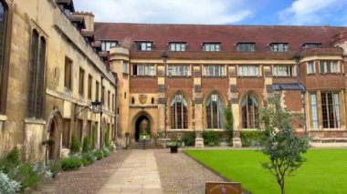 Cambridge 'deki Pembroke Koleji - CAMBRIDGE, İngiltere BİRLİĞİ KINGDOM - 26 Mayıs 2024