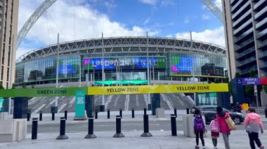 Londra 'daki ünlü Wembley Stadyumu - LONDON, İngiltere Birleştirilmiş KINGDOM - 27 Mayıs 2024