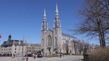 Ottawa Kanada 'daki Notre Dame Katedrali - OTTAWA, CANADA NORTH AMERICA - 17 Nisan 2024
