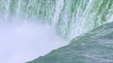 Kanada 'daki Niagara Şelaleleri çok görkemli bir seyahat merkezidir - seyahat fotoğrafçılığı Kanada