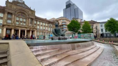 Birmingham Belediye Meclisi ve Birmingham Müzesi ve Victoria Meydanı Sanat Galerisi - BIRMINGHAM, İngiltere Birleşmiş KINGDOM - 23 Mayıs 2024
