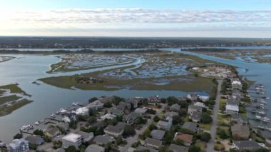 Wilmington North Carolina 'daki Wrightsville Sahili hava manzaralı.