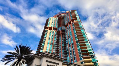 Miami Beach 'in Iconic yüksek binaları - MIAMI, FLORIDA - 5 Kasım 2024