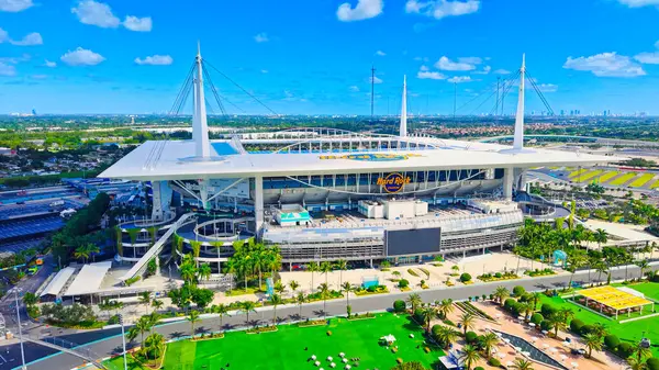 Hard Rock Stadyumu Miami hava manzarası - Miami Yunuslarının evi - MIAMI, ABD - 3 Kasım 2024