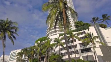 Miami Beach Florida 'da ikonik yüksek binalar ve lüks daireler - seyahat fotoğrafçılığı