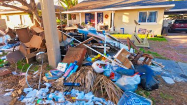 Florida 'daki Milton kasırgasından sonra meydana gelen fırtına hasarı - SAINT PETERSBURG, ABD - Kasım 12024