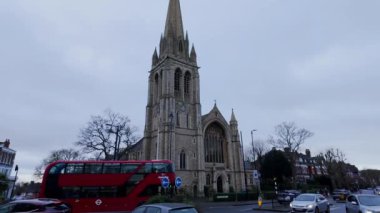 Londra 'nın Muswell Hill banliyösündeki St. James Kilisesi - Londra, Birleşik KINGDOM - 21 ARALIK 2024