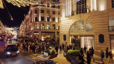 Londra 'da Noel Alışverişi - Muhteşem Regent Caddesi - Londra, Birleşik KINGDOM - 21 Aralık 2024