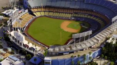 Los Angeles 'taki ünlü Dodger Stadyumu - Los Angeles İHA görüntüsü - LOS ANGELES, ABD - 5 Kasım 2023