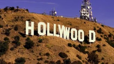 Los Angeles 'taki Hollywood tabelasına yakın görüntü - Los Angeles İHA görüntüsü - LOS ANGELES, ABD - 5 Kasım 2023
