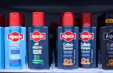 Özellikle saç sağlığı ve büyümeyi geliştirmek için tasarlanmış çok yönlü ve sağlam bir Alpecin şampuanı koleksiyonu.