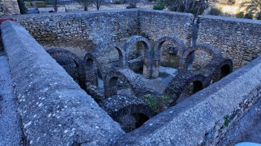 Antik Arap hamamlarında, Ronda, İspanya 'da tarihi bir seyahat beldesi olan RONDA, SPAIN - 28 Mart 2025