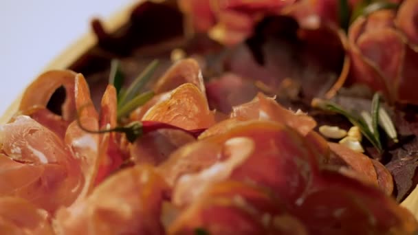 Vleeshapje Serveerproces Voor Levensmiddelen Prosciutto Ham Jamon Gesneden Snijmachine Voor — Stockvideo