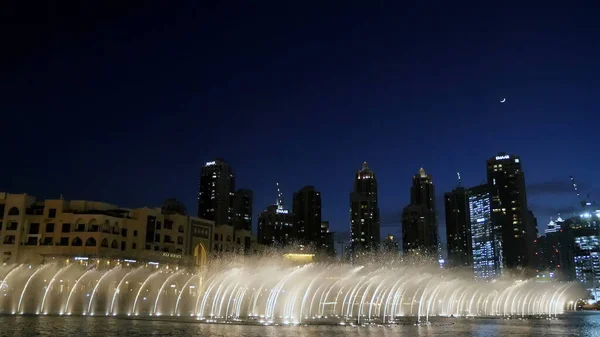 Dubai Vereinigte Arabische Emirate Vae November 2017 Nachttanzende Springbrunnen Wunderschöne — Stockfoto