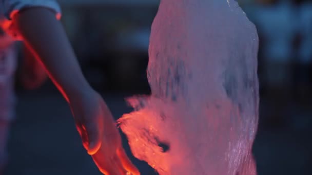 Street Fountain Close Female Hands Splash Fountain Illuminated Colorful Lights — Stock Video