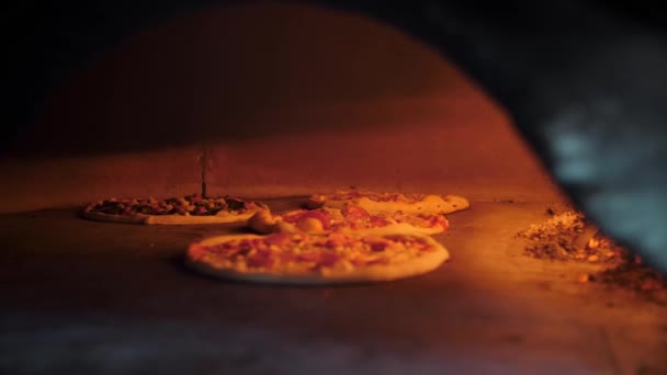 Preparando Pizza Italiana Forno Pedra Imagens Alta Qualidade — Vídeo de Stock