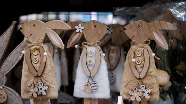 Vente Pâques Différentes Figurines Amusantes Lapin Pâques Statuettes Achats Décoration — Video