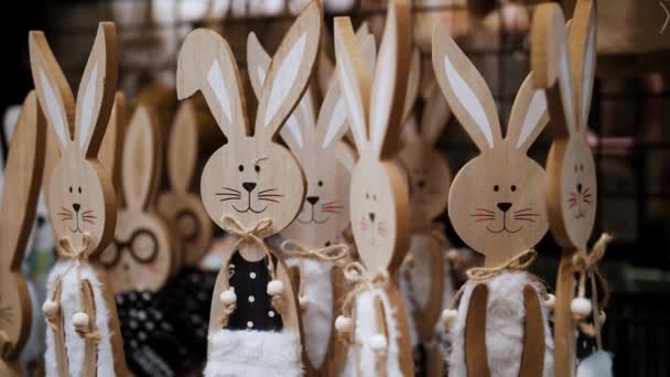 Sprzedaż Wielkanocna Różne Śmieszne Wielkanocne Figurki Statuetki Zakupy Dekoracji Wielkanocnej — Wideo stockowe