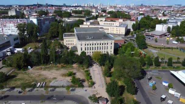 Панорамный Обзор Беспилотных Летательных Аппаратов Клубе Berghain Berlin Friedrichshain Summer — стоковое видео