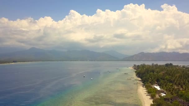 Przegląd Panoramy Dron Gili Powietrza Indonezji Lecie 2017 Film Góry — Wideo stockowe