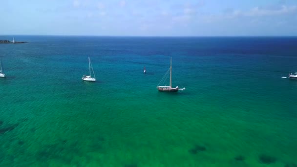 2022 Yazında Rüya Sahili Formentera Ibiza Nın Ters Uçuşu Sinematik — Stok video