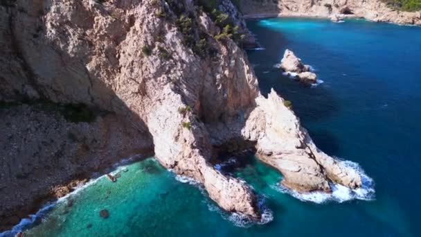 Panoráma Áttekintés Drón Ibiza Faro Punta Grossa Nyáron 2022 Cinematikus — Stock videók