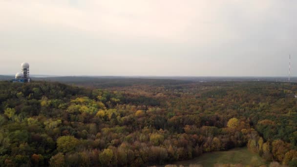 Lever Drone Diables Montagne Dans Les Bois Berlin Octobre 2022 — Video