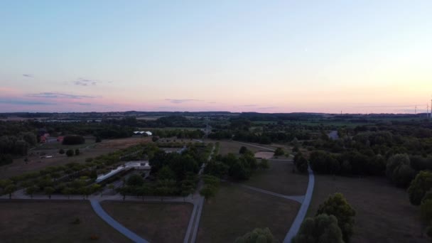 Latać Odwrotnym Dronem Wismar Ziemi Uprawnej Niemiec Sierpień 2022 Wysokiej — Wideo stockowe